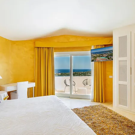 Villa L'Martina 切尔沃港